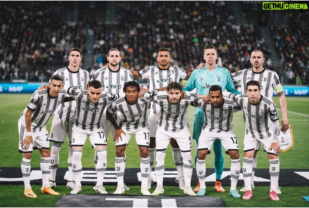 Leonardo Bonucci Instagram - #FinoAllaFine ⚪️⚫️ Allianz Stadium