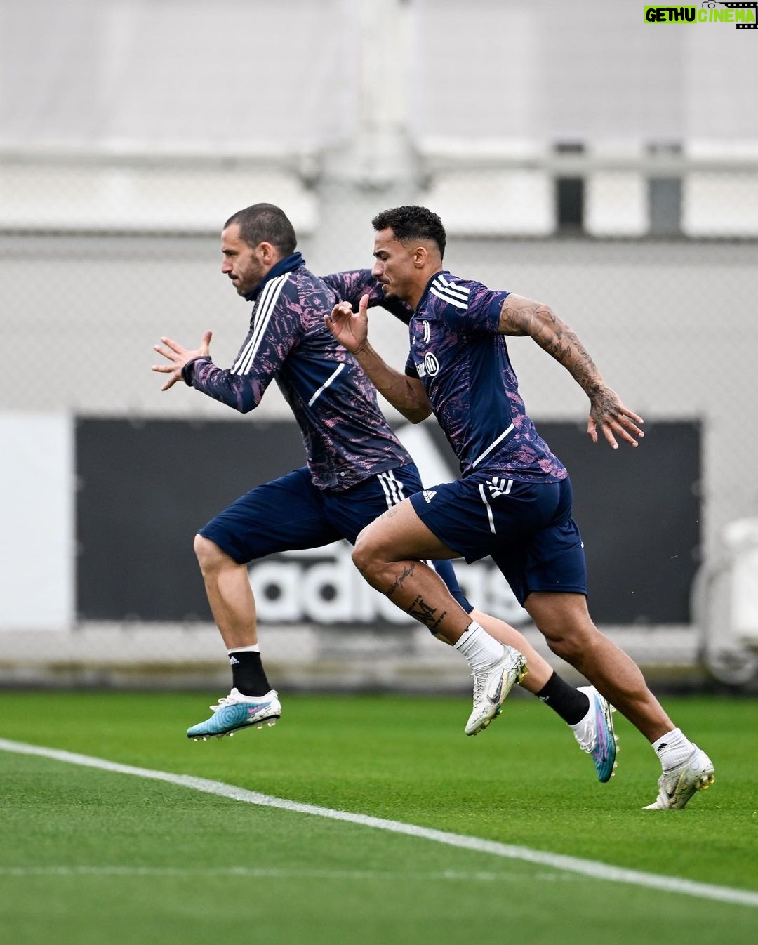 Leonardo Bonucci Instagram - Work and run #LB19 #FinoAllaFine Juventus Center-La Continassa