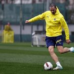 Leonardo Bonucci Instagram - First Training 🟡🔵 #LB19 Fenerbahçe Spor Kulübü Samandıra Can Bartu Tesisleri