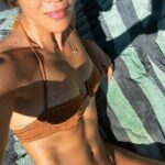 Lesley-Ann Brandt Instagram – Apparently, it’s fall. 🥵🍁🍂🤷🏽‍♀️