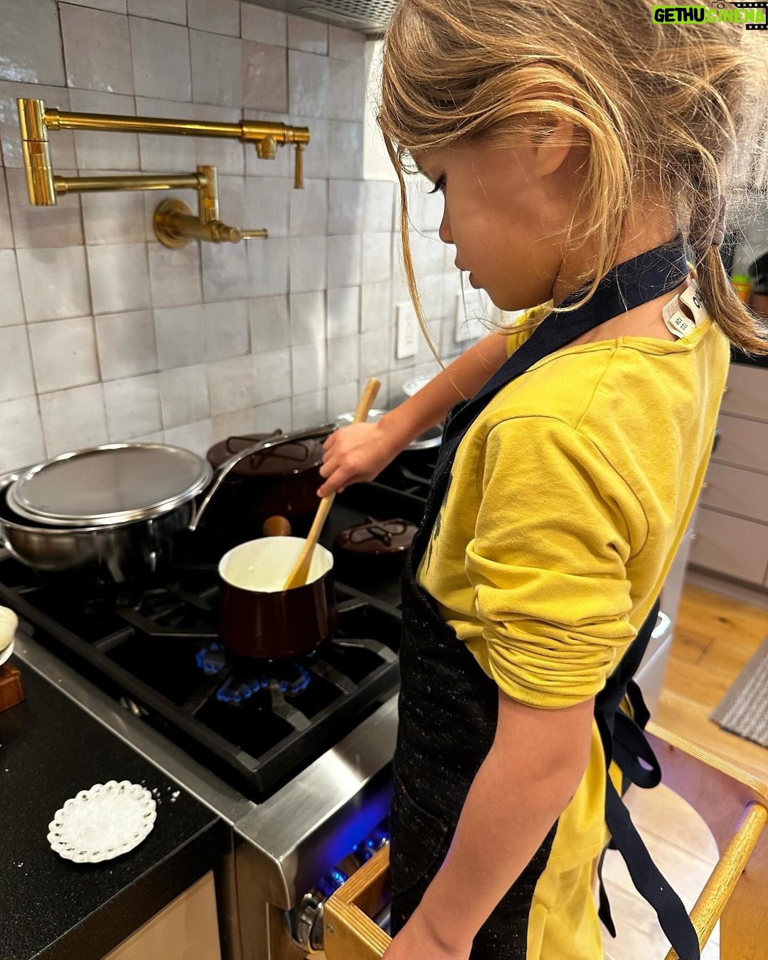 Lesley-Ann Brandt Instagram - Thankful for my special helper. My cooking buddy. The one who loves spices and flavors and who always knows when it needs a little more salt. ❤️