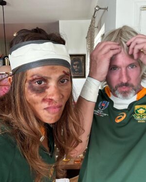 Lesley-Ann Brandt Instagram - “What you going as?” A WINNER 🇿🇦🏆 #ialsohaveamedal Happy Halloween #halloween #bokke #springboks