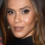 Lesley-Ann Brandt Instagram - Coming in hot with a skincare tip number 4 @yasharali and it’s a K Beauty fave. I’ve been obsessed with the @medicube_global_official Zero Pore Pads. I’ve been using them consistently for 3 weeks in preparation the carpet. Not only do they work, they are under $30. I use them at night 3 times a week and add my night moisturizer on top. They do control serum but I like my natural oils too and I don’t ever wash my face with cleanser in the morning. Just cold water and then ice, BUT and it’s a big one, you MUST double cleanse at night. This routine keeps my pores small and unclogged. Enjoy 🫰🏾🫶🏾🇰🇷🖤