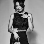 Lesley-Ann Brandt Instagram - “Versace Versace Medusa head on me like I’m Luminati” @versace