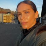 Lesley-Ann Brandt Instagram - Ok @yasharali Skincare tip number 2. Hydration. Skin flooding. Moisture. I had a typical oily-combination skin growing up. Used to hate it but boy am I grateful for those natural oils now. All I do now is add moisture so two favorites of mine. (Full disclosure I have over 80 different products on rotation and will eventually share all. You don’t need them all. A simple regime is best but I’m just a skincare junkie.) A hyaluronic acid by @skinceuticals and for that glass skin feel and look, the tulip nectar by @bloomeffects This has probably been my most recommended product to my friends and was my go to when I was shooting the Ones Who Live because of that dry winter air in NJ. First the HA and then the nectar and then of course, sunscreen, we’ll get to that in a later post. Stay tuned for more tips. 🧖🏽‍♀️ #labskin #skin #skincaretips