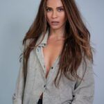 Lesley-Ann Brandt Instagram - Some birthday wishes I’ve been thinking about. ♐️🏹✨ 1. Good Health 2. Deeper connections 3. More love 4. More Kindness 5. Growth. 6. Letting go of things that don’t serve 1-5. 7. That @chrispaynegilbert will load the dishwasher, neatly. 😘 Thank you for all the sweet messages I’ve been receiving. ❤️ The only additional thing I would so appreciate is donating, any amount, to my efforts to educate children in South Africa. Giving brings me joy. Link in my bio 🙏🏾@kaymasonfoundation 🇿🇦