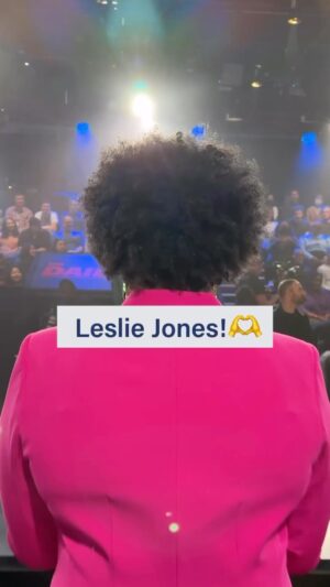 Leslie Jones Instagram - This week was epic! I had so much fun!! The love that was shown to me by the audience and writers, crew and staff is just INCREDIBLE!! I will never forget it!! Thank you @thedailyshow for having me back!! Y’all made some wishes come true this week!!