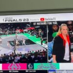 Leslie Jones Instagram - Man can y’all let them coach!! Do they do that in the nba! #WNBAFINALS