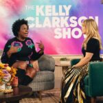 Leslie Jones Instagram - I had a GREAT time on the @kellyclarksonshow and I looked cute too in my @amurofficial dress 😃 Stylist: @brianmcphatter x @bmcstylez Hair: @cheriejohnson50 x MUA: @lolasbeautymark Dress: @amurofficial x Boots: @ninewest