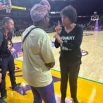 Leslie Jones Instagram - Yoooooo I met CHERYL MILLER!! I’m screaming!! She is a legend! Sometimes I can’t believe the folks I get lucky to meet!! @la_sparks played their asses off tonight!!