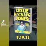 Leslie Jones Instagram - Y’all I have some exciting news to share, my good friend @chrisrock wrote the foreword for my new book and he read the foreword on the audiobook! Go preorder now at the link in my bio!! #lesliefckingjones #iamlesliejones