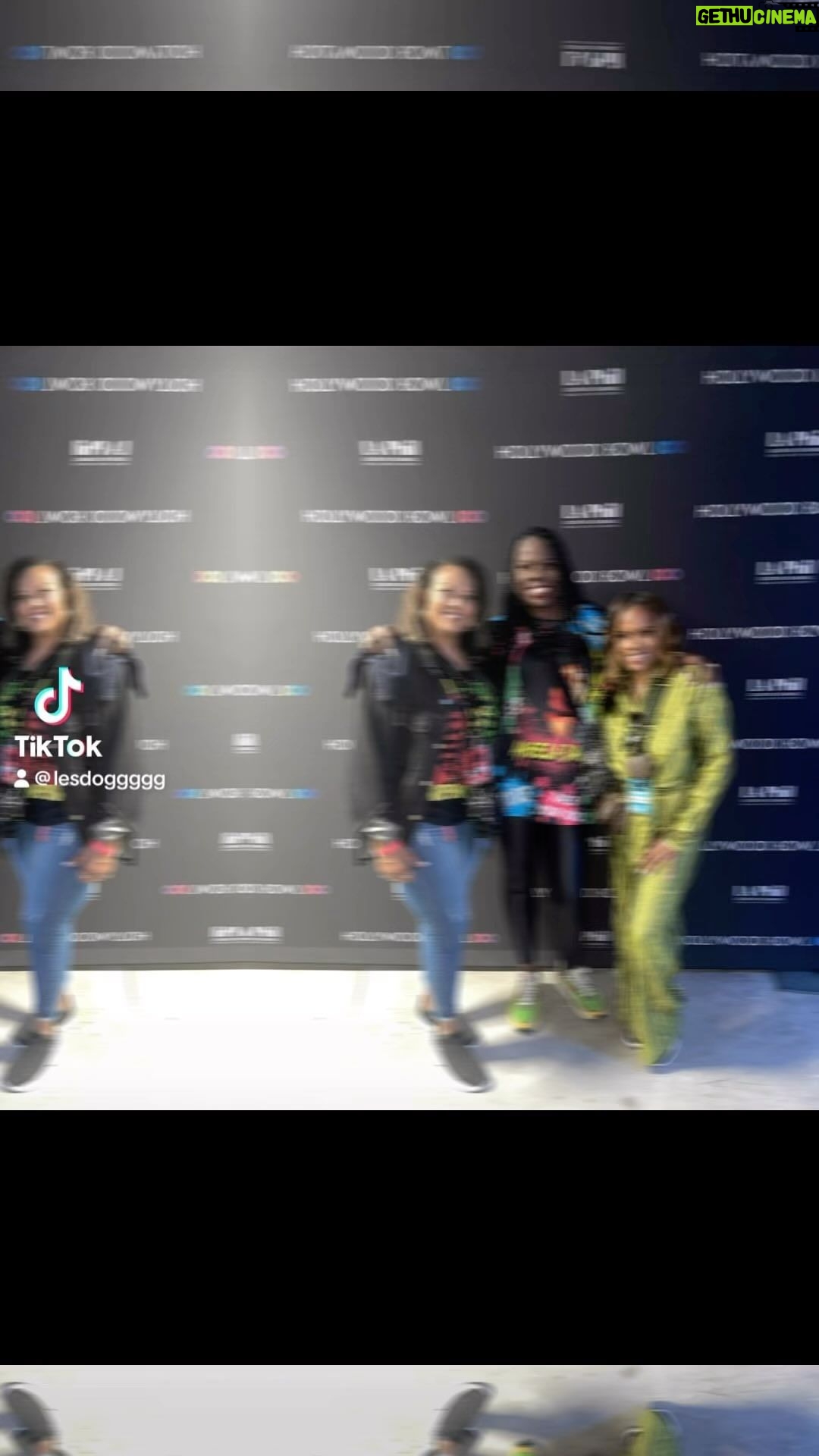 Leslie Jones Instagram - I WISH MY HOMEGIRL THE HAPPIEST BIRTHDAY TODAY!! YOU MY FRIEND FOREVER HOMIE!! LOVE YOU!! I WANT TO SAY HAPPPY BIRTHDAY TO YOOOOOOU! @nefetaris