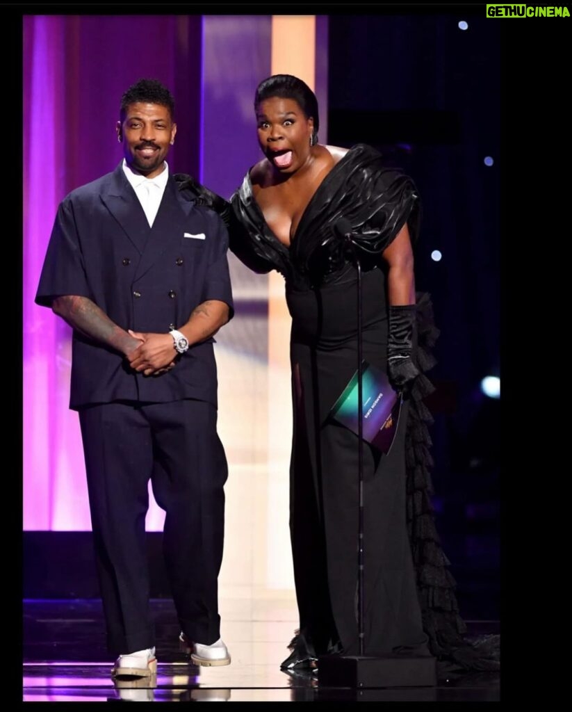 Leslie Jones Instagram - Congratulations @lesdogggg winning The NAACP Award For Outstanding Short Form Series “The Daily Show After The Cut”. Stylist: @brianmcphatter Tailoring/ Construction: @thekevinmayes