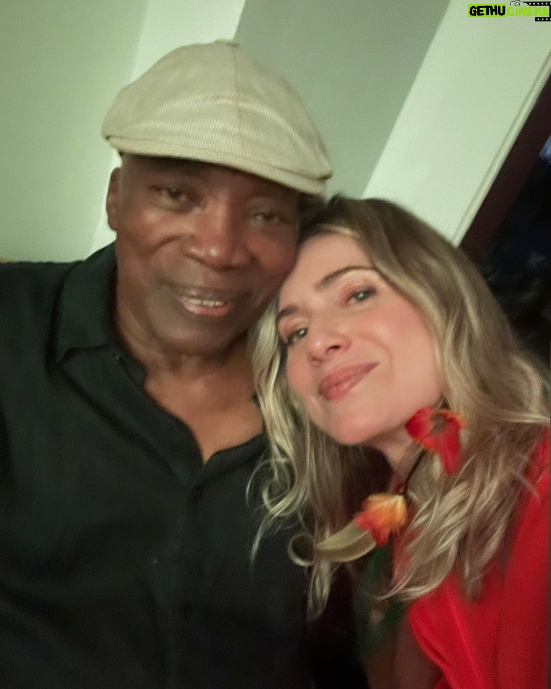 Letícia Spiller Instagram - Ainda em êxtase com essa celebração de amor ao nosso Bituca!! Que felicidade honrar a tua existência! @miltonbitucanascimento Só amor, mais e muito mais amor!! ❤️❤️❤️❤️❤️❤️