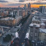 Levan Goroziya Instagram - Москва. Люблю твои закаты. Свой район. Твой шум и бесконечный топот. Людей, что вечно лезут на рожон Парк Горького и детский хохот. Свет вывесок и купола церквей Толпу снующую в метро на утро Словно по венам кровь бежит быстрей И жизнь кипит, забыв какое время суток. И где бы не был я Я возвращаюсь вновь, К тебе. К твоим проспектам, Площадям и дому, Ты приняла, дала успех и кров Московскому жуку не коренному. Дала семью, детей, И на аренах руки Ты сделала меня сильней А заложил все Юрий Долгорукий. Стареешь? Нет. Меняешься? Бесспорно. С тобой уже я восемнадцать лет По улицам твоим сную задорно. И празднуя свой год очередной Шуми, танцуй и стройся ввысь игриво Леван Горозия, на веки твой Москва, о как же ты красива. Moscow, Russia