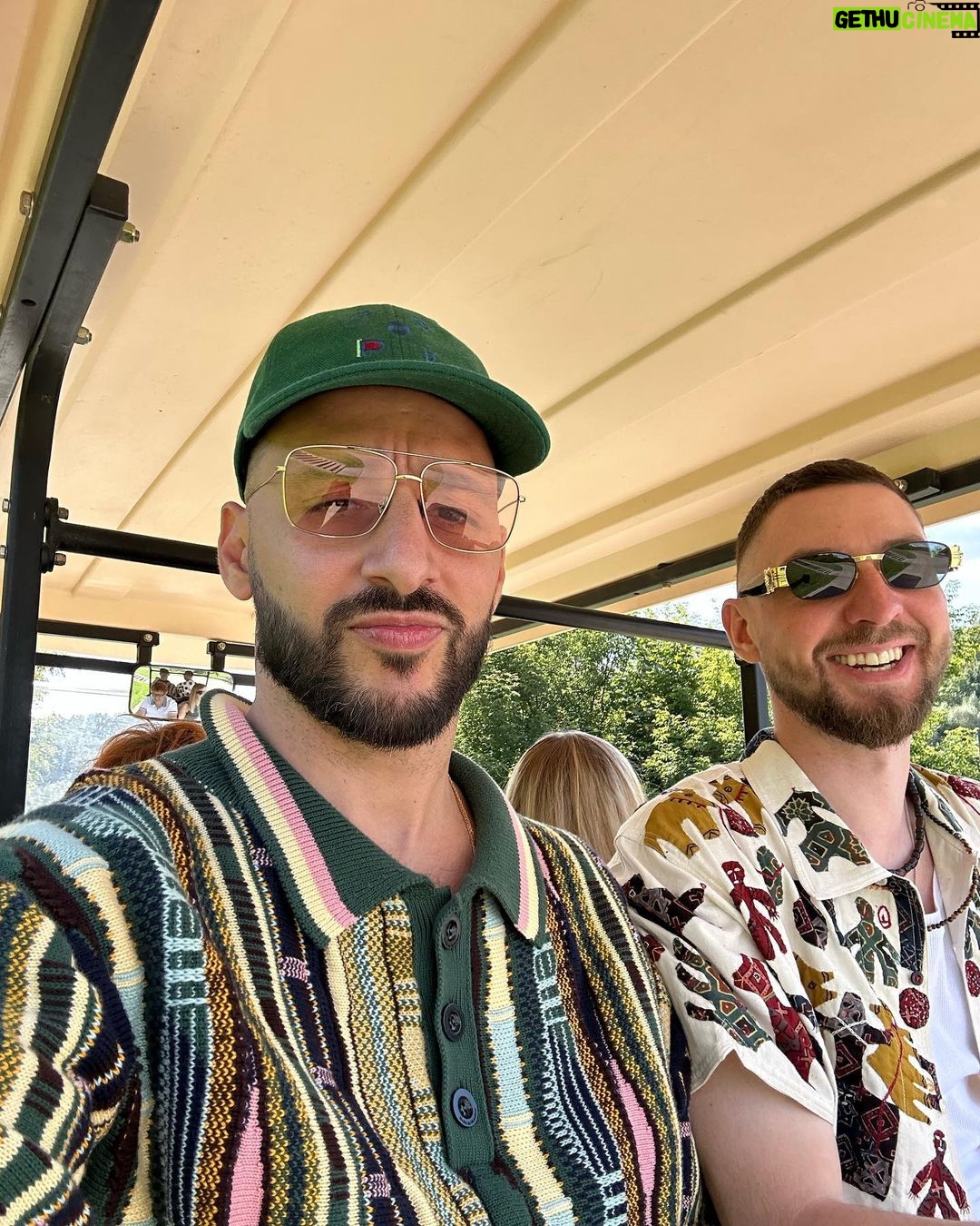 Levan Goroziya Instagram - Срочно. Мамонты не вымерли. Moscow, Russia