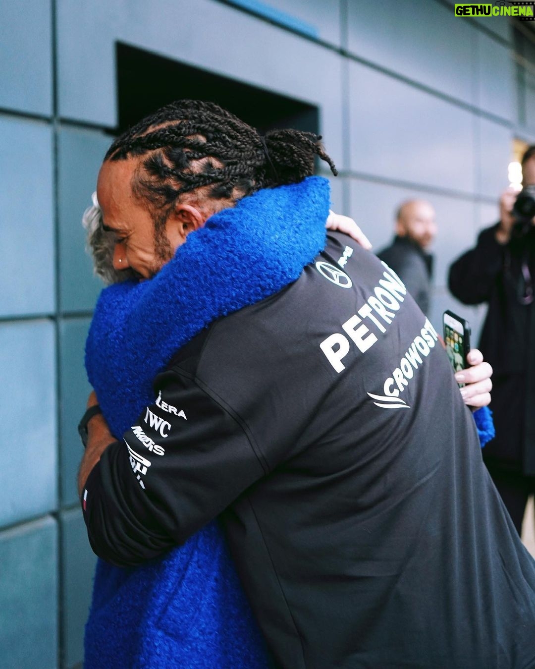 Lewis Hamilton Instagram - Happy Mother’s Day, mum. After all these years she came to her first car launch, and naturally had to get out on track 😂 I’m forever grateful for your love, support, sacrifice. Thank you for being here for me no matter what. Thank you for everything ❤️