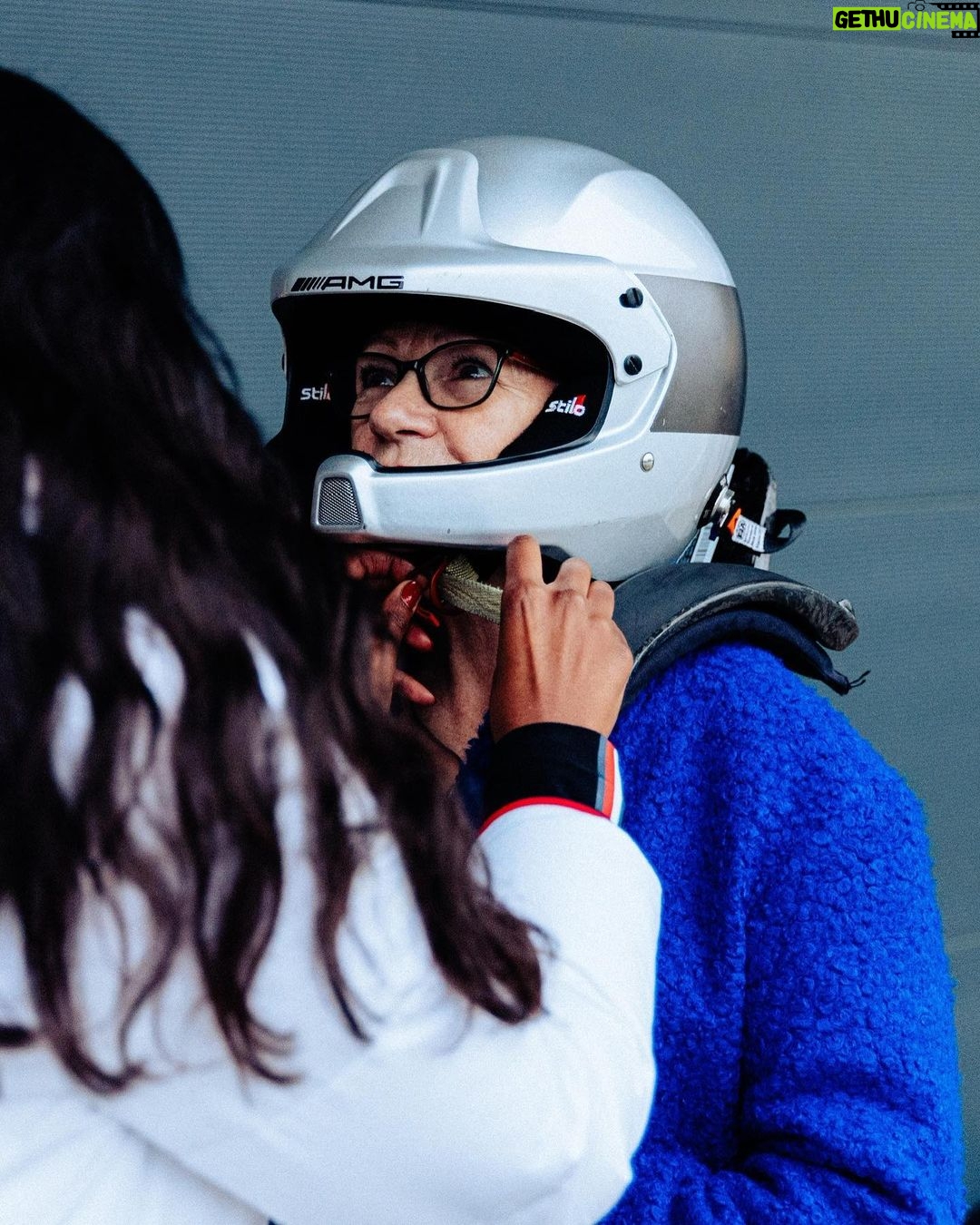 Lewis Hamilton Instagram - Happy Mother’s Day, mum. After all these years she came to her first car launch, and naturally had to get out on track 😂 I’m forever grateful for your love, support, sacrifice. Thank you for being here for me no matter what. Thank you for everything ❤️