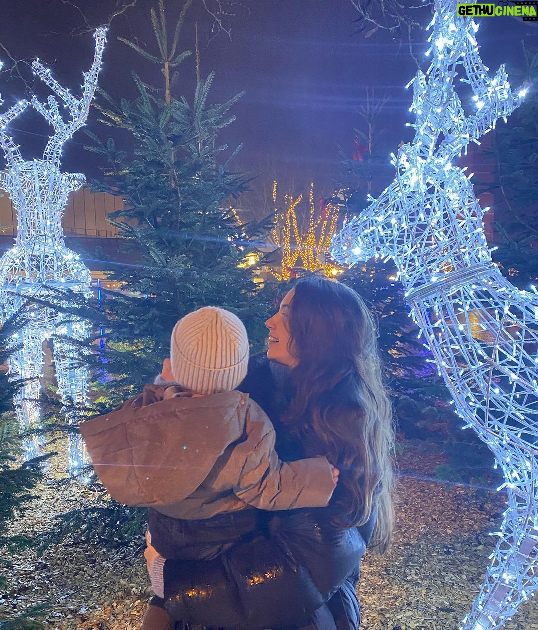 Leyla Lydia Tuğutlu Instagram - ❄️🤍👩👦🎄