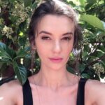 Leyla Lydia Tuğutlu Instagram – summer is coming selfie🌸