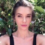 Leyla Lydia Tuğutlu Instagram - summer is coming selfie🌸