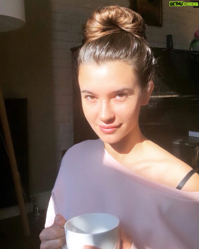 Leyla Lydia Tuğutlu Instagram - ☕️