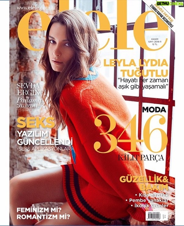 Leyla Lydia Tuğutlu Instagram - Elele Kasım sayısı çıktı🧡🍁Harika ekip ellerinize sağlık😍🙏 @eleledergisi Fotoğraf: @denizozgun Styling: @rutkayozis Saç: @feritbelli Makyaj: @hamiyetakpinar Röportaj: @filizserefk