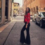 Leyla Lydia Tuğutlu Instagram - 😎✌️