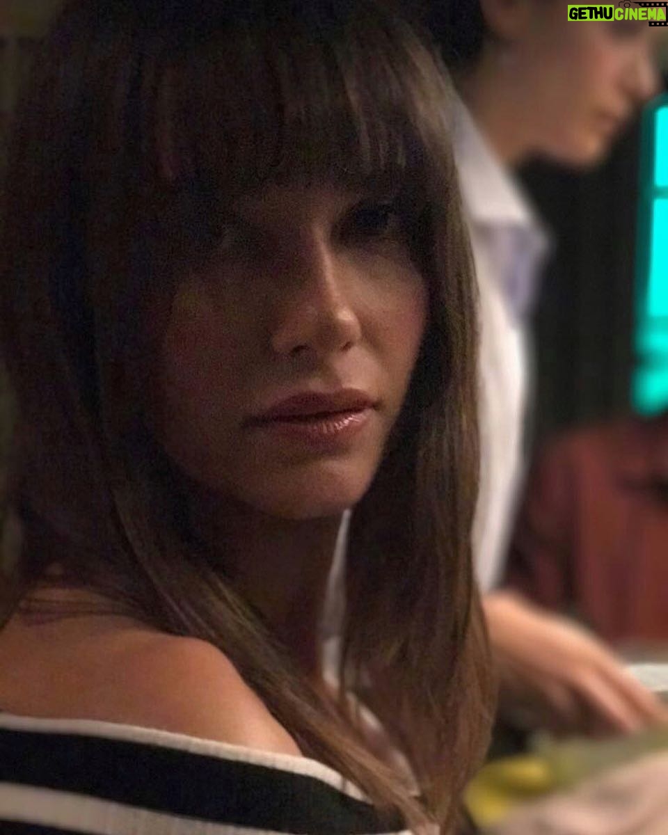Leyla Lydia Tuğutlu Instagram - 💫#cebimdekiyabancı #set #tb