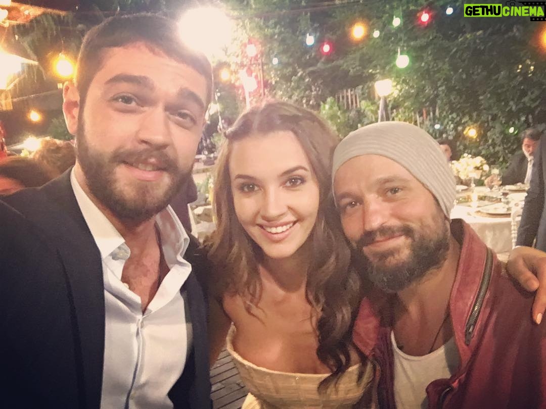 Leyla Lydia Tuğutlu Instagram - 😊🙏 #tatlıintikam yeni bölüm birazdan başlıyor✌️