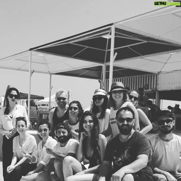 Leyla Lydia Tuğutlu Instagram - Yine harika bir çekim yaptık herkesin emeğine sağlık😎✌🏻