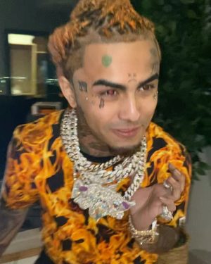 Lil Pump Instagram - Yessirskii Ft slime @thuggerthugger1 

When SHOULD I DROP IT ?