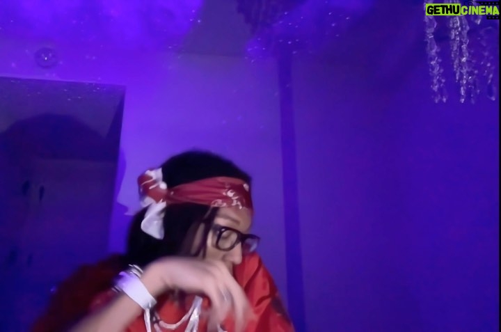 Lil Tecca - 258.2K Likes - i geek, alot