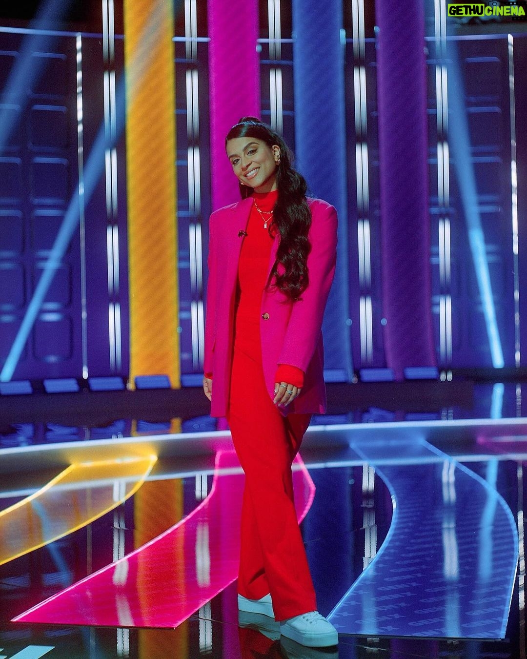 Lilly Singh Instagram - Blessings up! Tonight is the season finale aka 20th episode of @battleofthegenerations and here’s where we’re at: 💛Gen Z has been the last standing 8 times. 💙Gen X has been the last standing 6 times. 🩷Millennial has been the last standing 4 times. 💜Boomer has been the last standing 1 time. It’s been such a pleasure, honour and absolute joy to host this show. Thank you to everyone who worked tirelessly to bring this to life. And thank you to our amazing viewers who not only played along, but inevitably fought with their families in the process. Tune in tonight at 9/10mt on @ctv 📺 Which generation do you think will be the last standing tonight? Cast your votes!