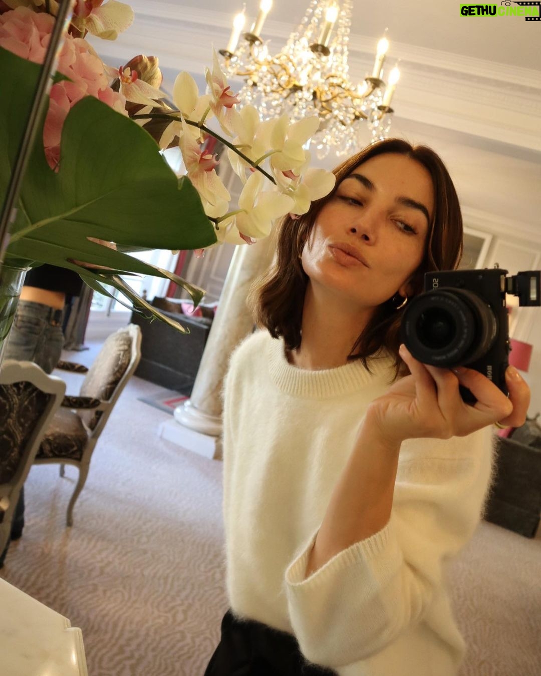 Lily Aldridge Instagram - Paris ❤️ Plaza Athenee Paris