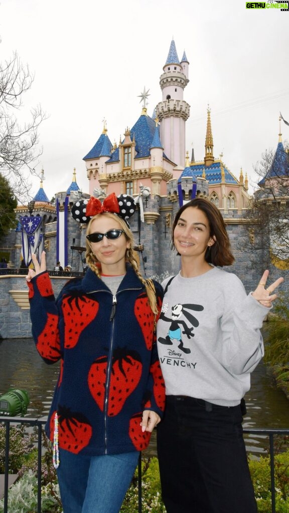 Lily Aldridge Instagram - Just Two Besties having a Magical Day ✨🥰🫶 Disneyland