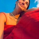 Lily Aldridge Instagram - Happy by the Sea 🌊