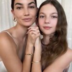 Lily Aldridge Instagram - @TiffanyAndCo for The Holidays with my Favorite Girl in the World 🩵 #LockWithLove #TiffanyPartner