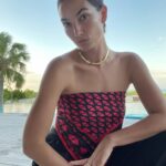 Lily Aldridge Instagram - Wearing my @weekendmaxmara Collection Scarf💋 Launching Soon ❤️