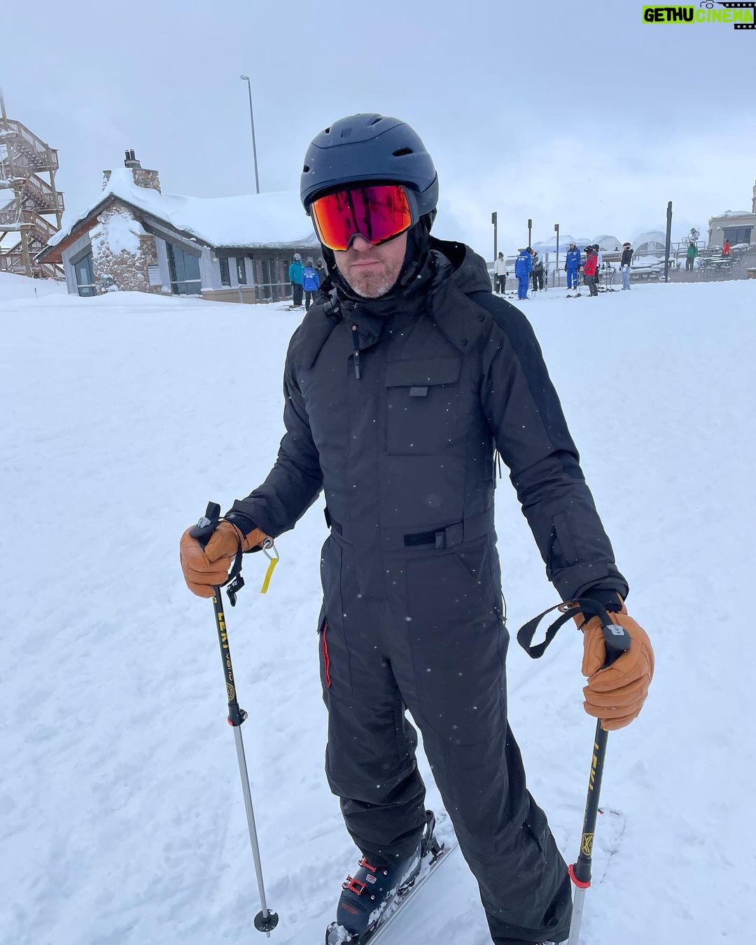 Lily Aldridge Instagram - Ski School βοΈπΏπ€ Vail, Colorado