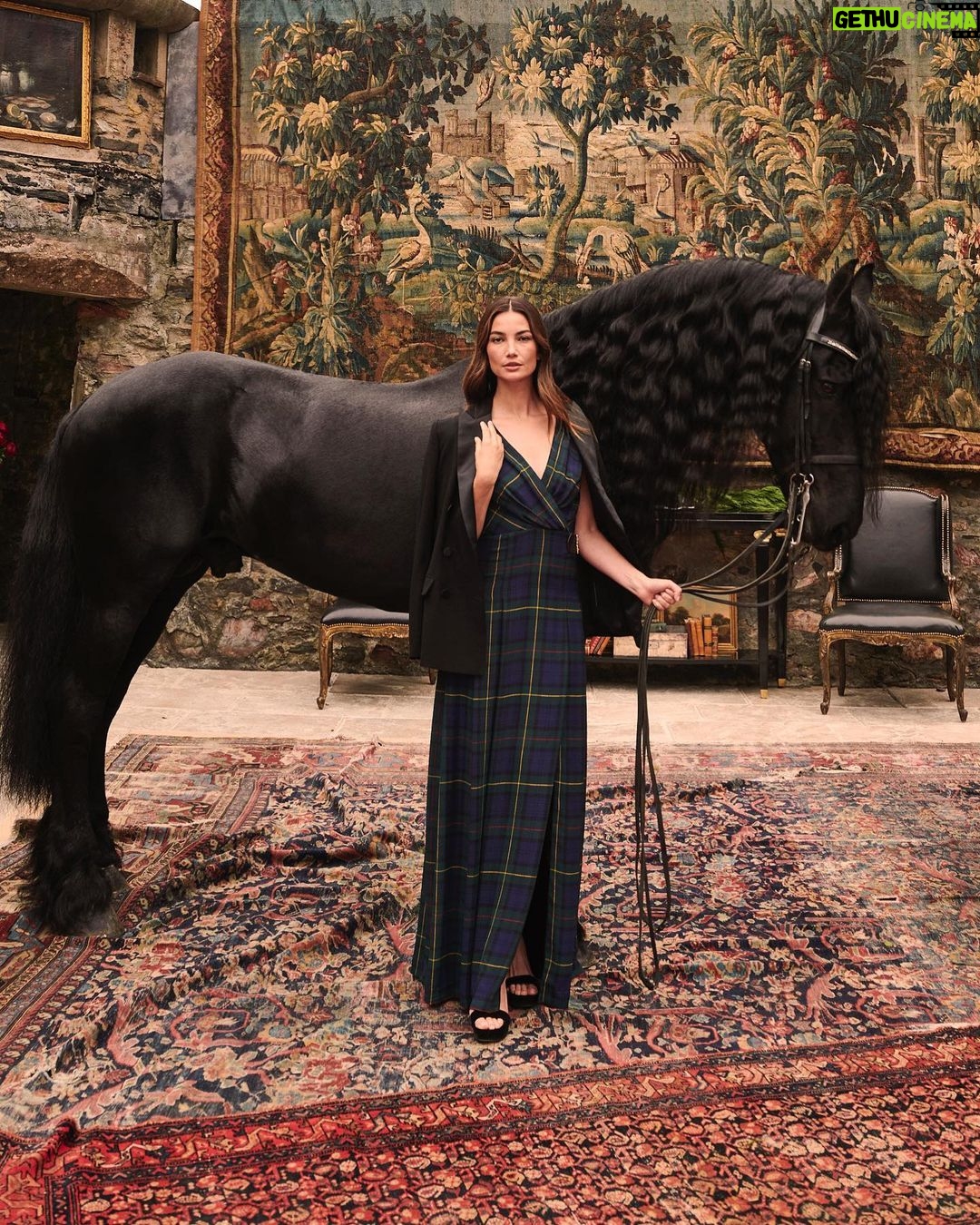 Lily Aldridge Instagram - Ready to Celebrate the Holiday Season with @laurenralphlauren ❤️