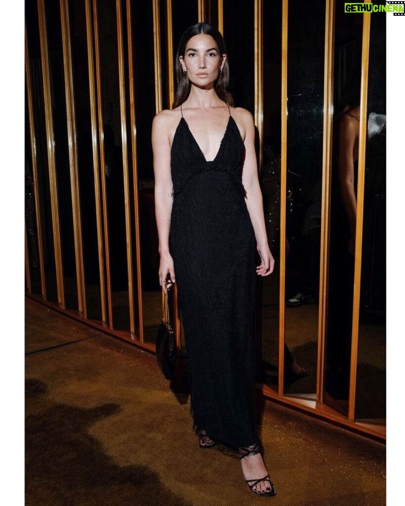 Lily Aldridge Instagram - Took this gorgeous @khaite_ny dress out til 4am 🖤💃🏽🥂💋 #MetGala