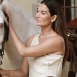 Lily Aldridge Instagram - Dreamy Spring Days @laurenralphlauren 🌼 With @joansmalls & @missgeoburke ❤️❤️❤️ Thank you @blauren1 Shot by @lizcollinsphotographer Hair @hoshounkpatin Makeup @hungvanngo Nails @ginaedwards_ @carvwcoan @moxieproductionsusa @ralphlauren 🎥 @joetoto