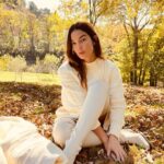 Lily Aldridge Instagram - Every step counts toward a better world @HM ❤️ #IAmTheFuture #HM #HMXME #Ad 🌎🦋