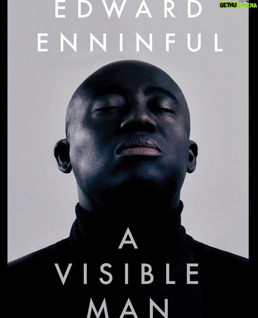 Lily Aldridge Instagram - Celebrating @Edward_Enninful New Book ‘A Visible Man’ Wearing beautiful @Schiaparelli ❤️ Congratulations Edward on such a moving and inspiring book, Love you 💋