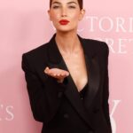 Lily Aldridge Instagram - What a magical night to be back with @VictoriasSecret celebrating #TheTour23 🩷 Thank you for having me for my 10th show 🥹🤗🫶 Love you alllll 🎉🤗🥰 Wearing my fave Love Cloud Bra styled by #CamillaNickerson in @ysl Makeup by @hungvanngo Hair by @jacobrozenberg Nails @nailglam Red Carpet photos by @taylorehill Thank you @raulmartinez1024 ❤️
