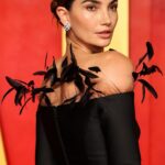 Lily Aldridge Instagram - Night out in @Prada for @VanityFair ✨ Thank you Vanity Fair for the most fabulous night and Prada for my breathtaking gown 🖤 Styled by Incredible @daniellegoldberg Wearing Prada & @buccellatimilan Diamonds Hair by @jacobrozenberg Makeup by @romyglow Nails @ashlie_johnson 📸 @gettyentertainment #vanityfairoscarparty #VFOscars 🤍