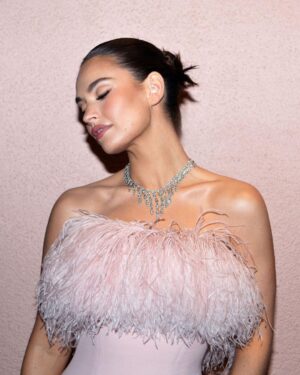 Lily James Instagram - Pink on pink. A Vanity Fair throw back. 💗 
by @pipbourdillon in @versace and @cartier