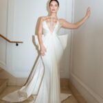 Lily James Instagram - Couture @tamararalph . White satin never felt so good. Thank you so much for allowing me to wear this unbelievably beautiful gown. Along with @bulgari @onlynaturaldiamonds 🤍xxxxx @pipbourdillon you beaut behind the 📷