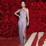 Lily James Instagram - Still not over this dress @versace @donatella_versace
